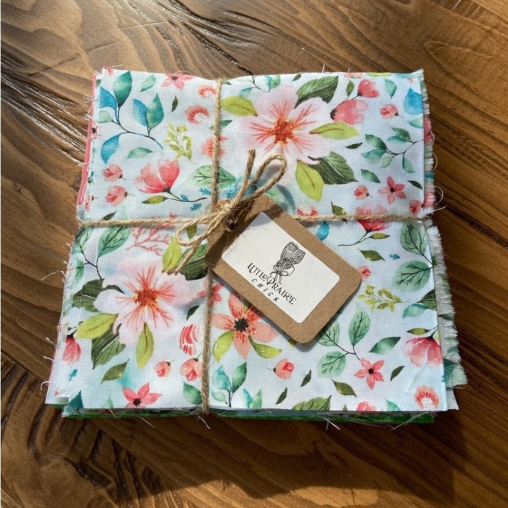 6” x 6” Charm Pack – Tropical Floral Coordinates